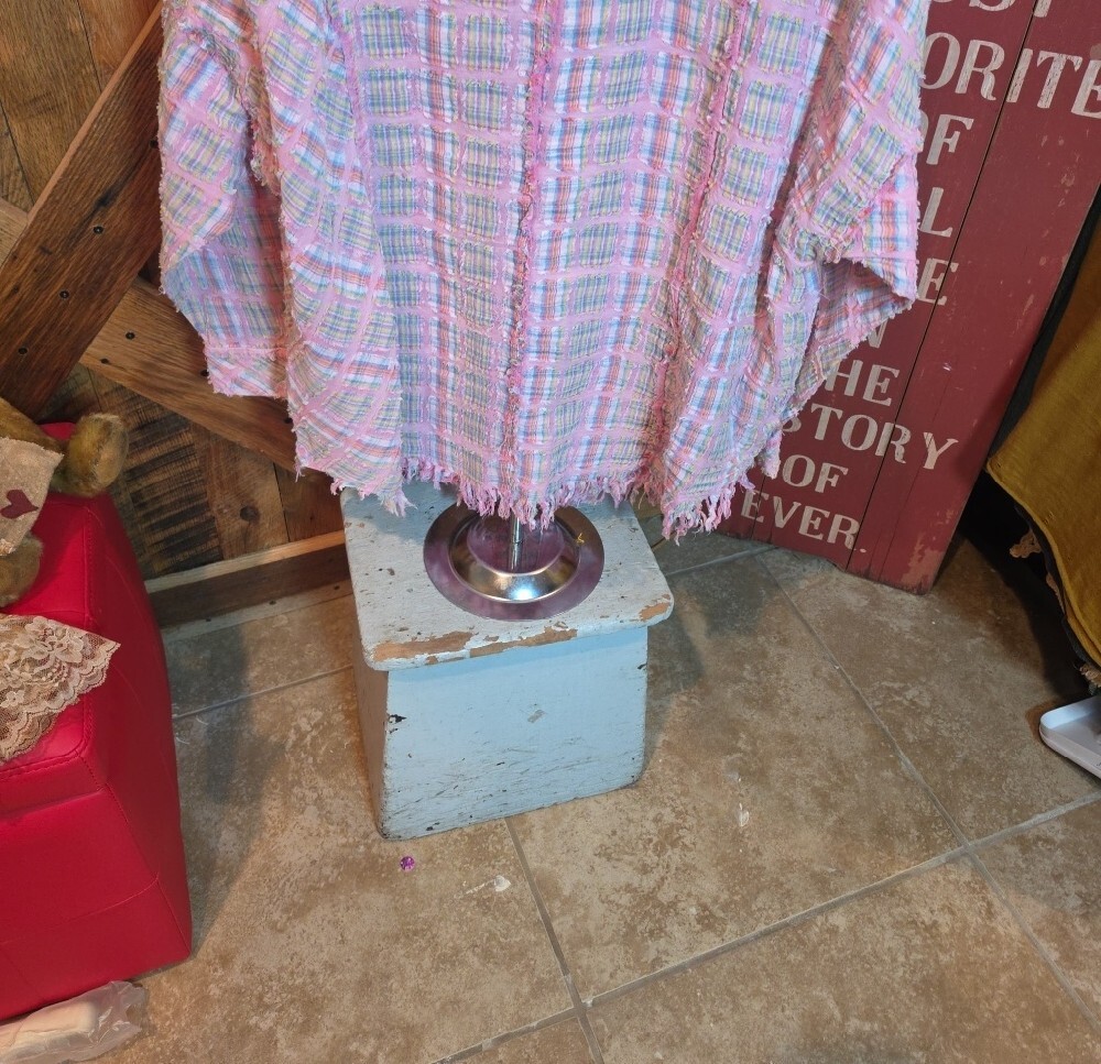 183p Oli & Hali Pink Plaid Button-Front Top - Picture 11 of 12
